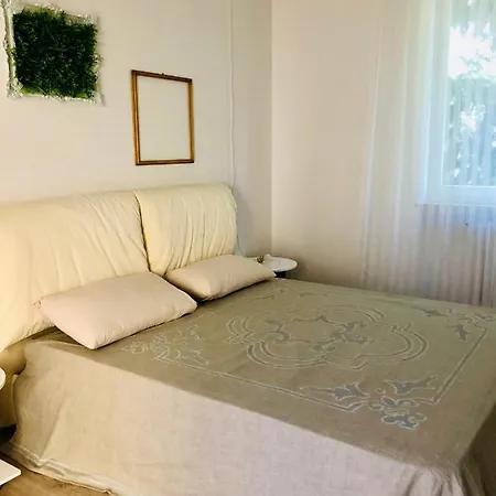 Apartament Appartmentslapiazzetta - N.4 Sesto Calende